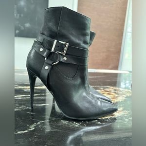 Aqua leather boots woman